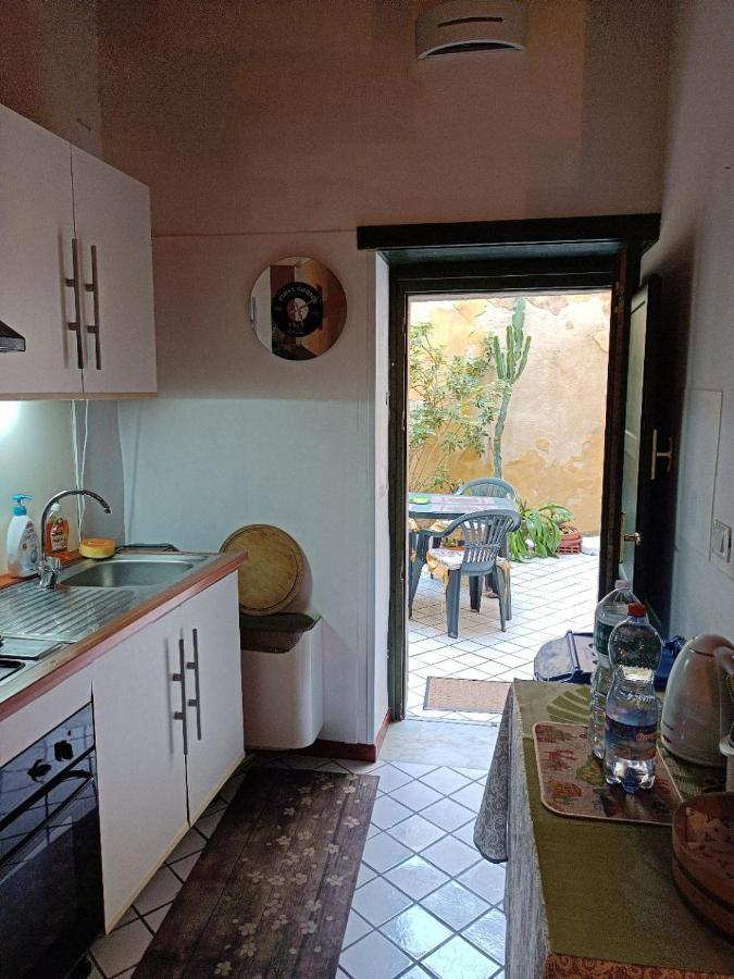 Arthaus-Ortigia- 120 Met Apartment Syracuse ภายนอก รูปภาพ