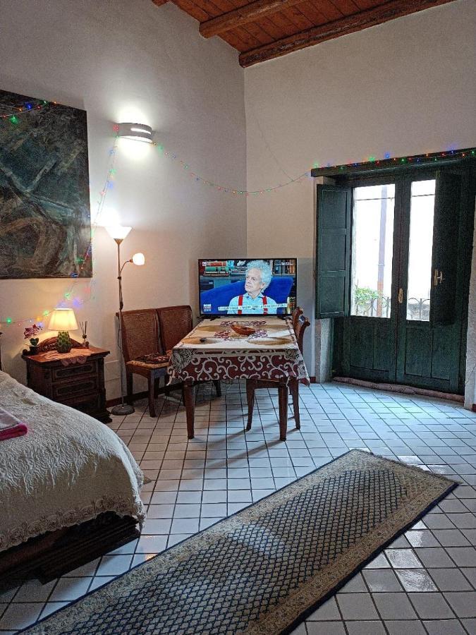 Arthaus-Ortigia- 120 Met Apartment Syracuse ภายนอก รูปภาพ