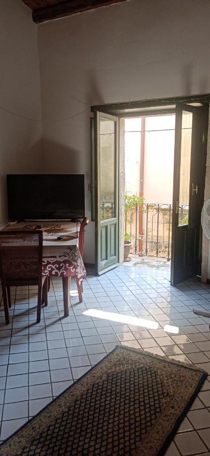 Arthaus-Ortigia- 120 Met Apartment Syracuse ภายนอก รูปภาพ
