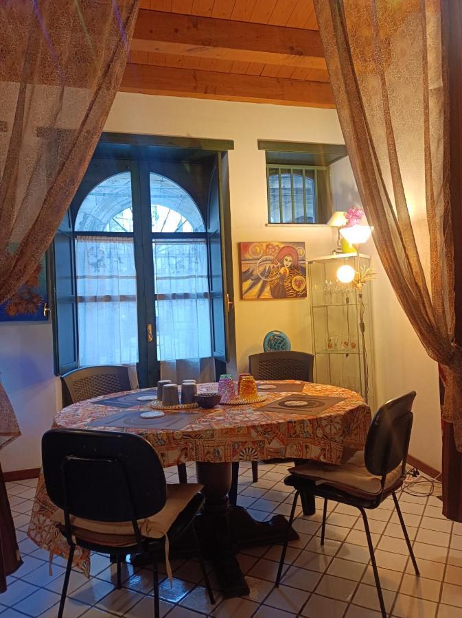 Arthaus-Ortigia- 120 Met Apartment Syracuse ภายนอก รูปภาพ